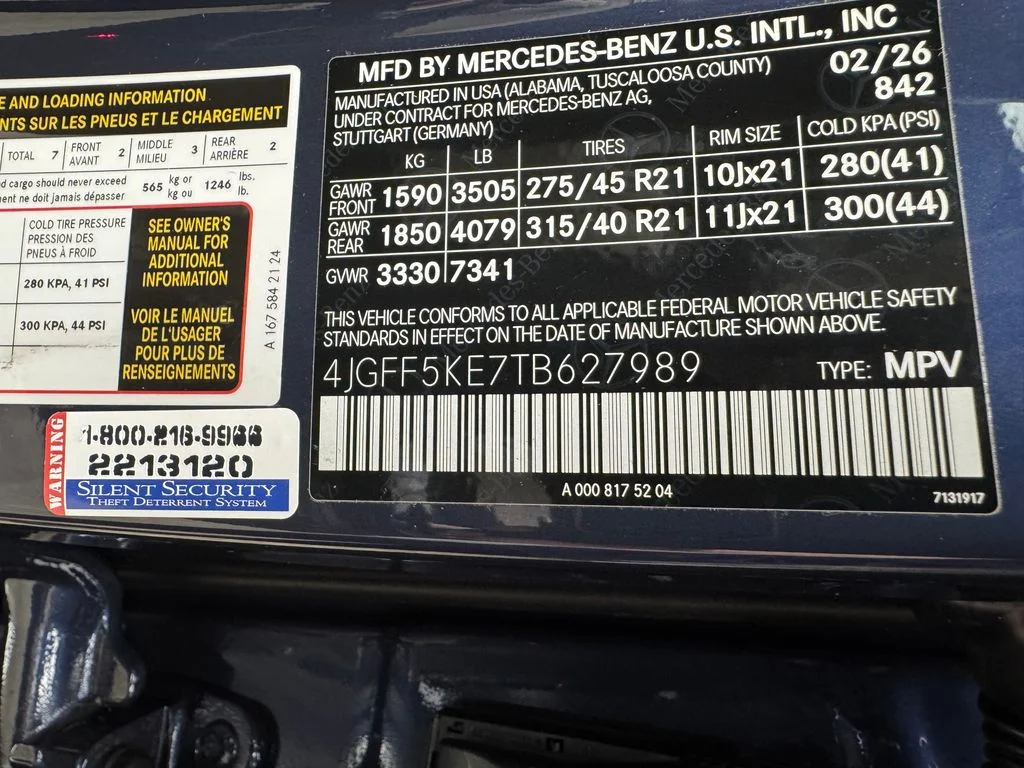 Used 2026 Blue Mercedes-Benz GLS 450 image 31