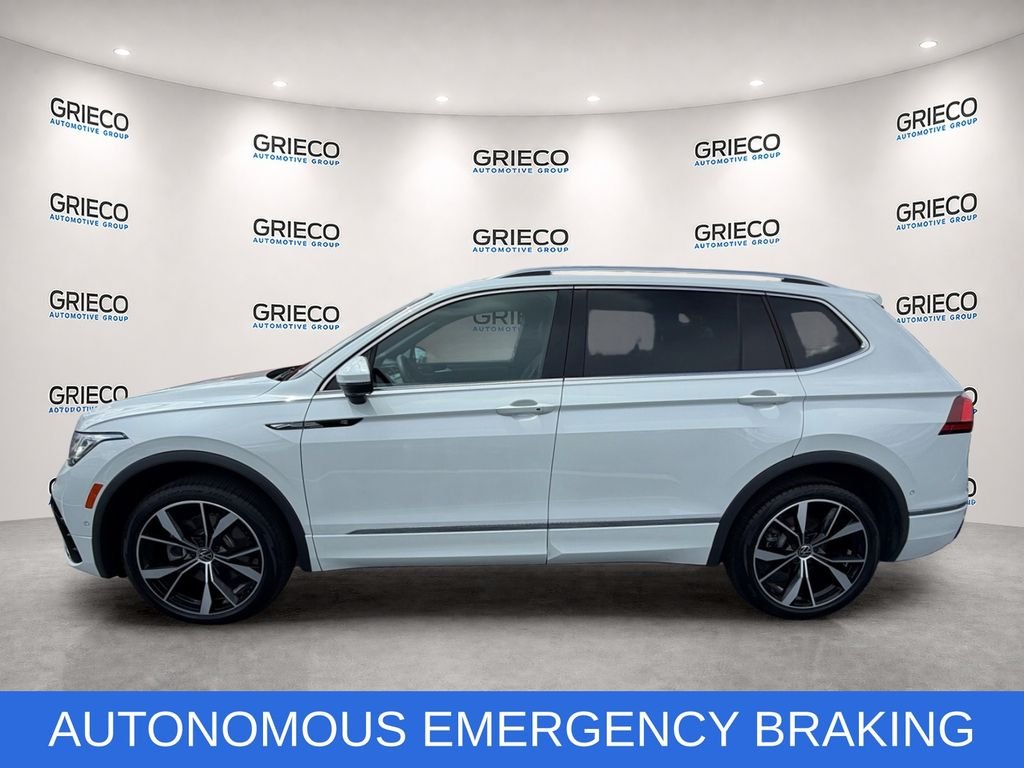 Used 2022 White Volkswagen 2.0T SEL R-Line image 4