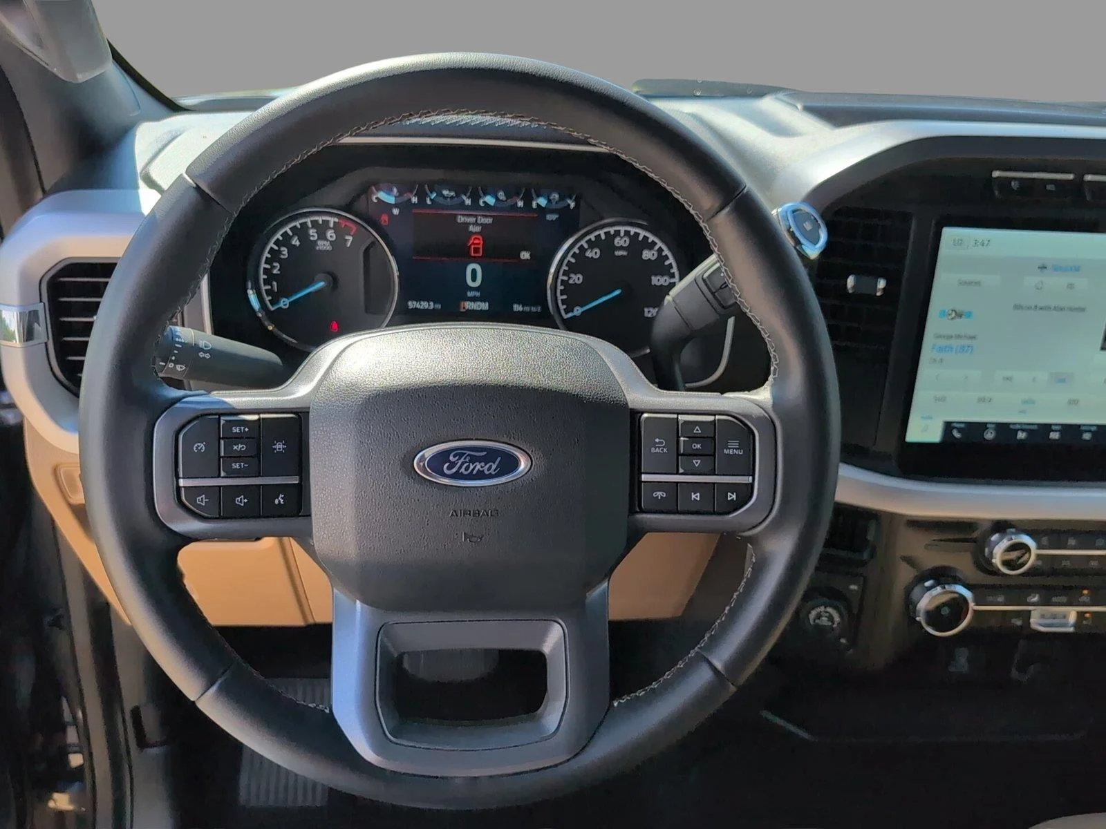 Used 2023 Oxford White Ford XLT image 34