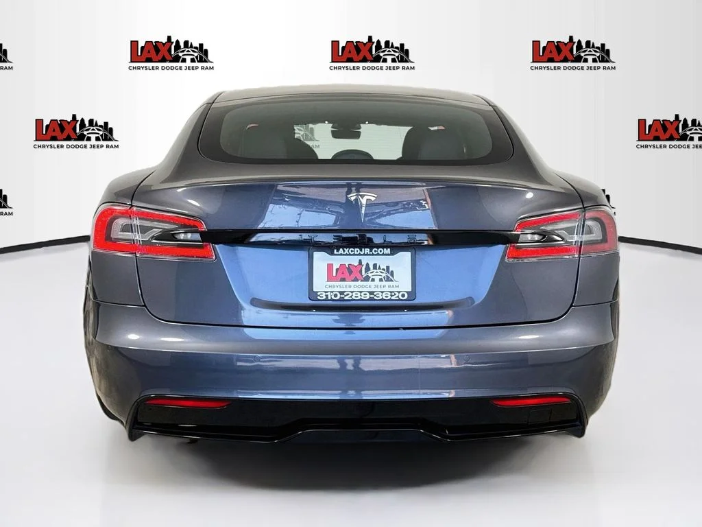 Used 2022 Gray Tesla Base image 6