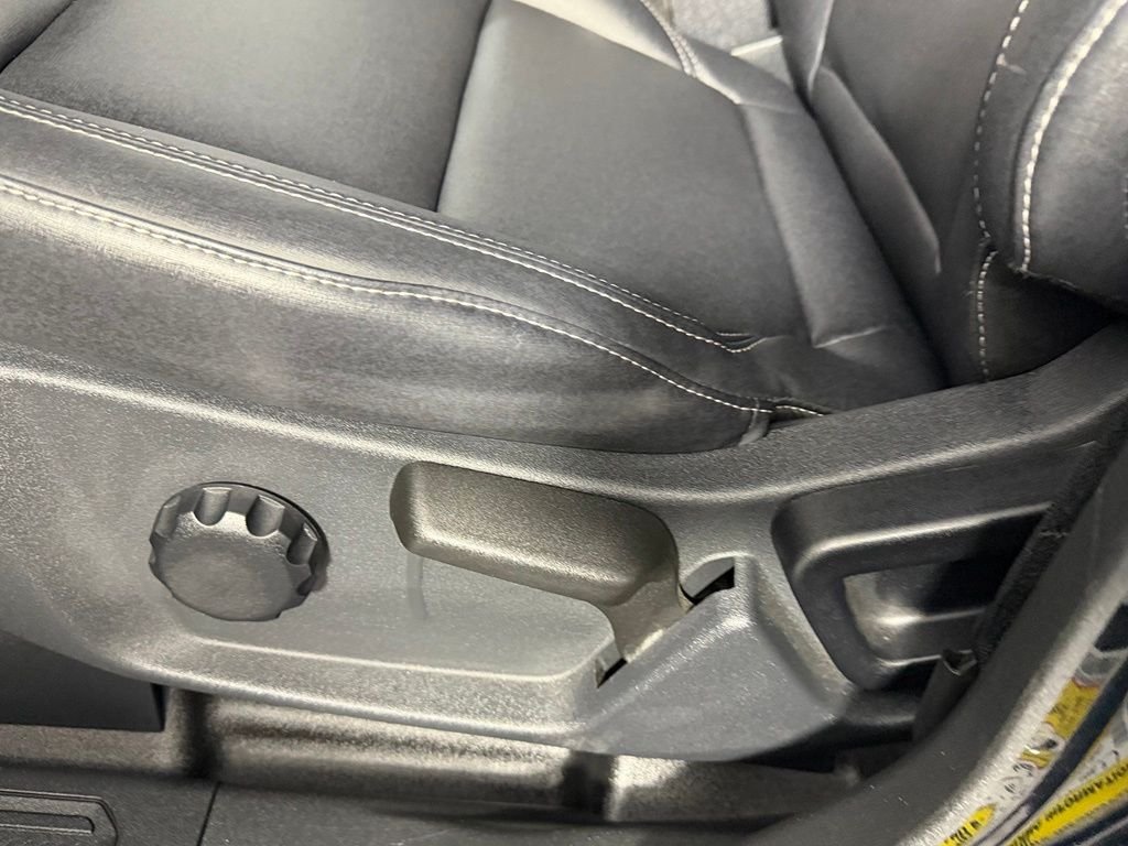 Used 2025 Shadow Black Ford Badlands image 25