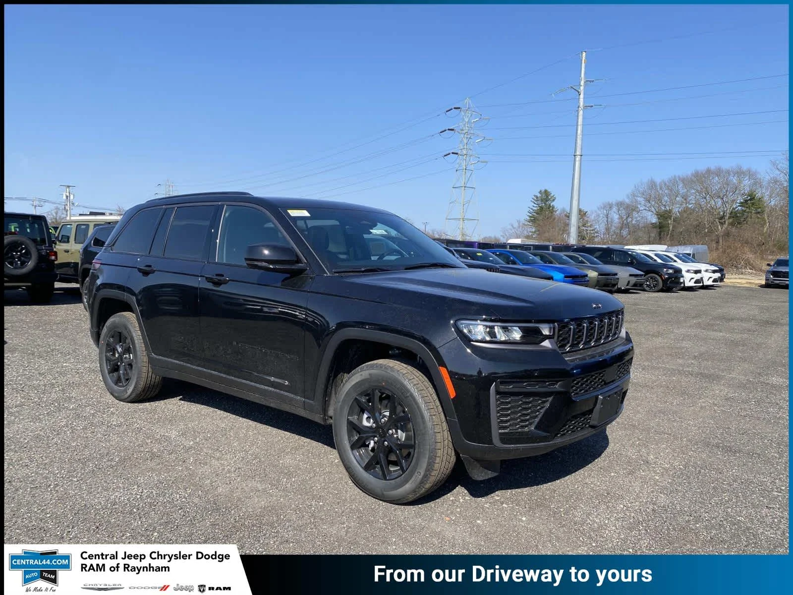 2026 Jeep Grand Cherokee Laredo