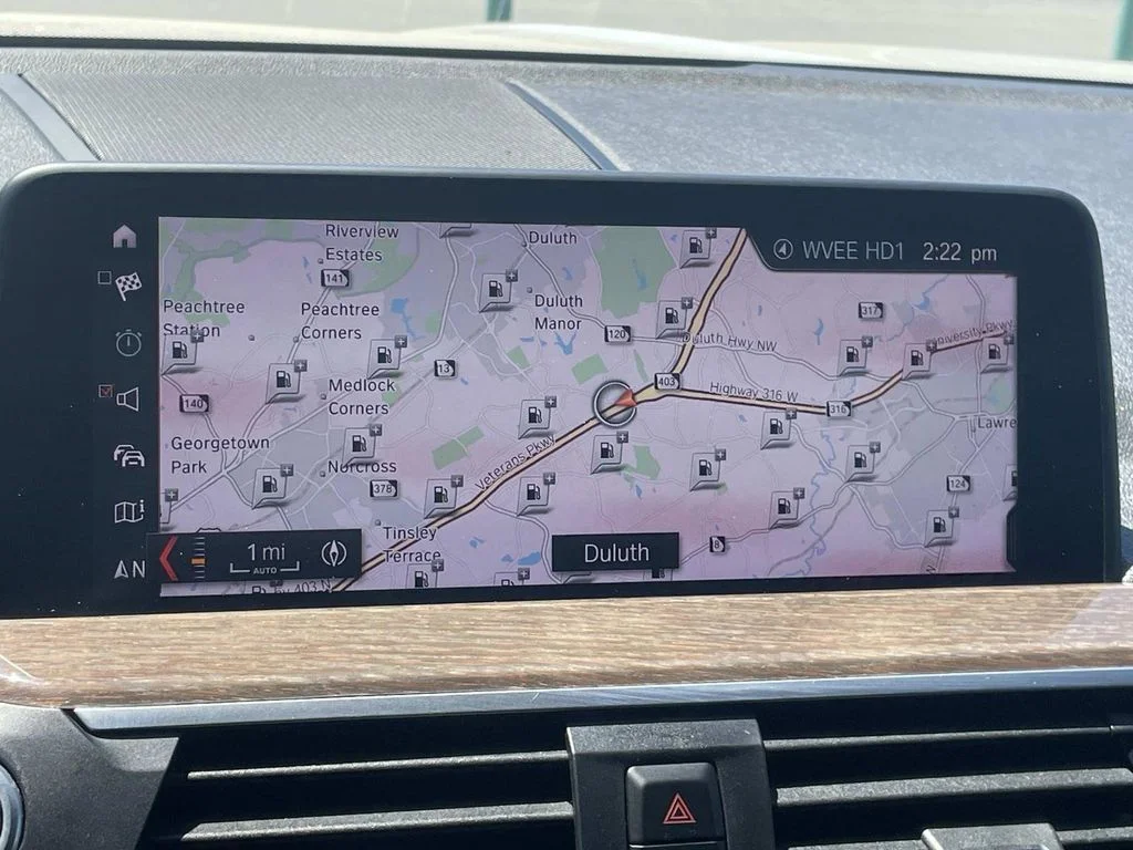 Used 2019 White BMW xDrive30i image 18