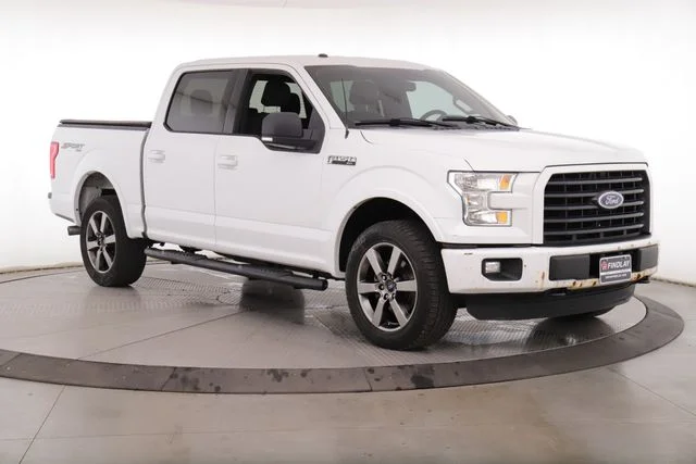 Used 2016 White Ford XLT image 2
