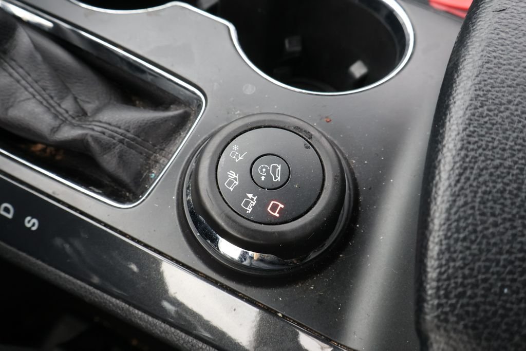Used 2018 Shadow Black Ford XLT image 27