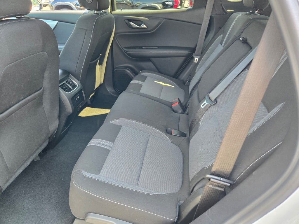 2025 Chevrolet Blazer 2LT - Photo 16