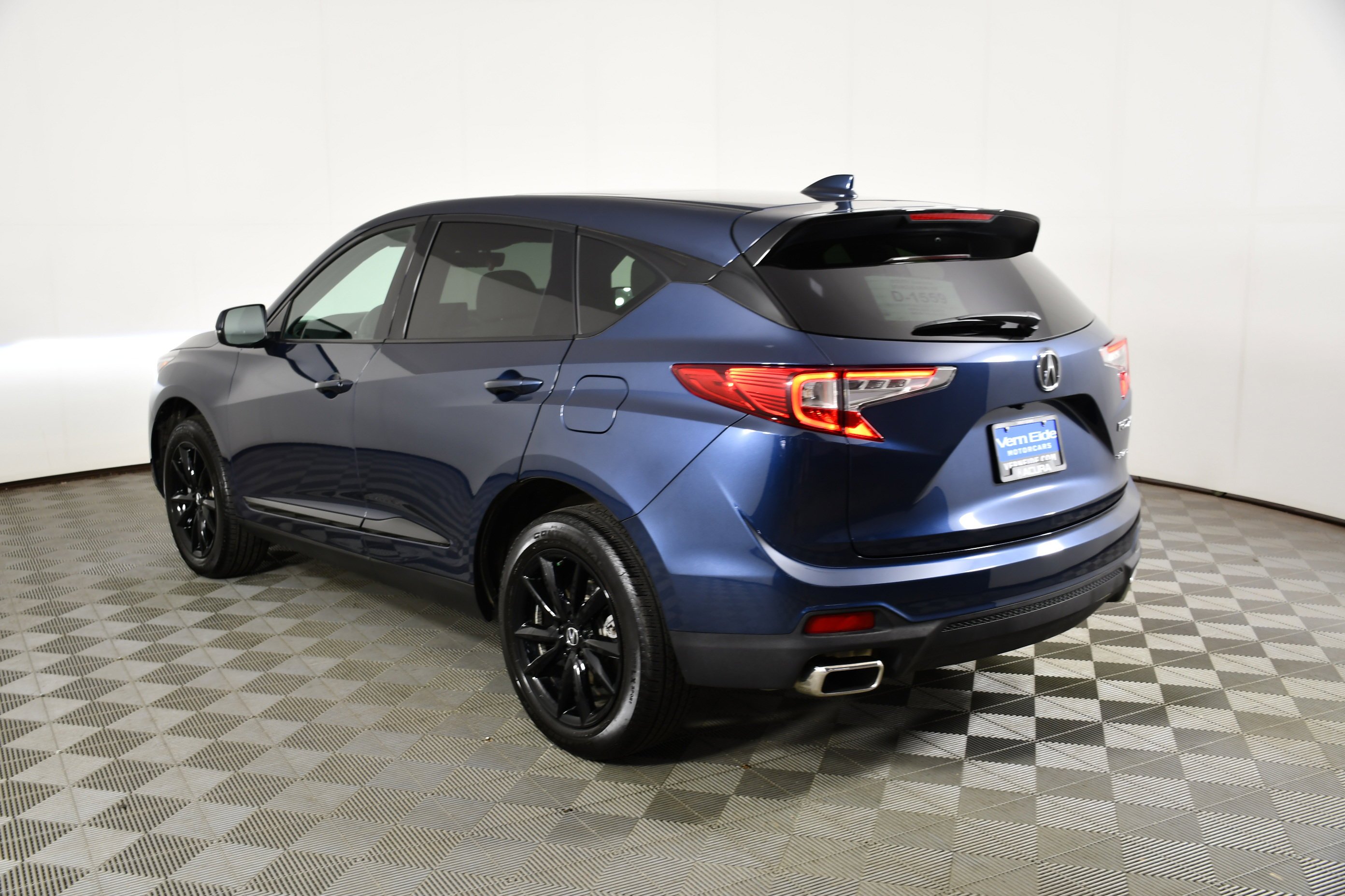 Used 2025 Canyon River Blue Metallic Acura Base image 8