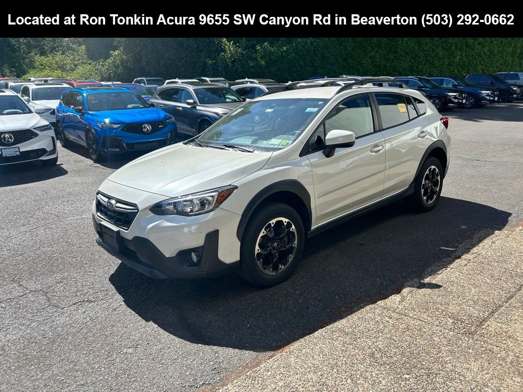Used 2021 Crystal White Pearl Subaru Premium image 8