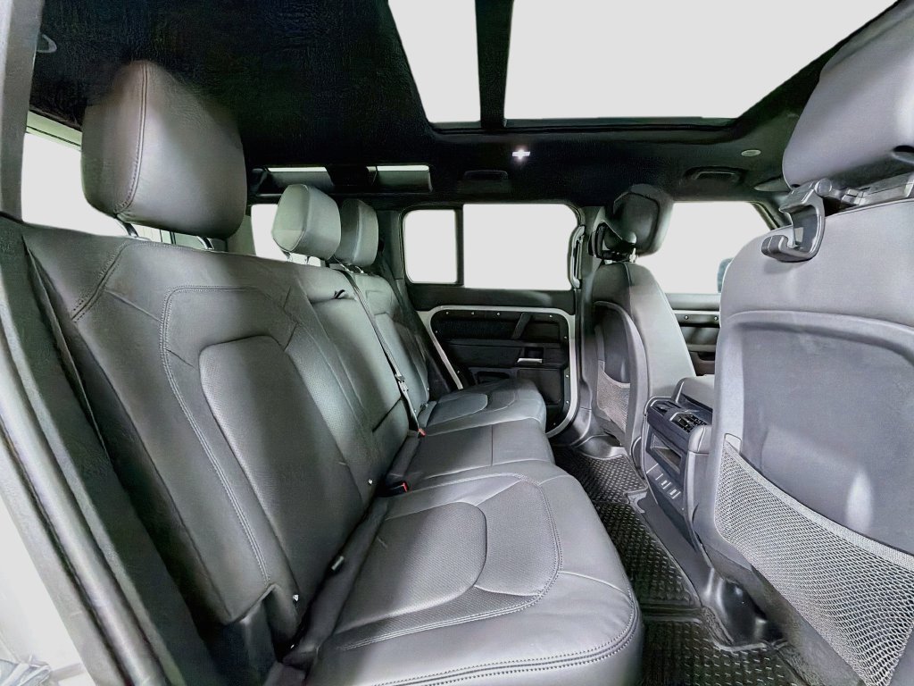 New 2026 Borasco Grey Land Rover X-Dynamic SE image 29