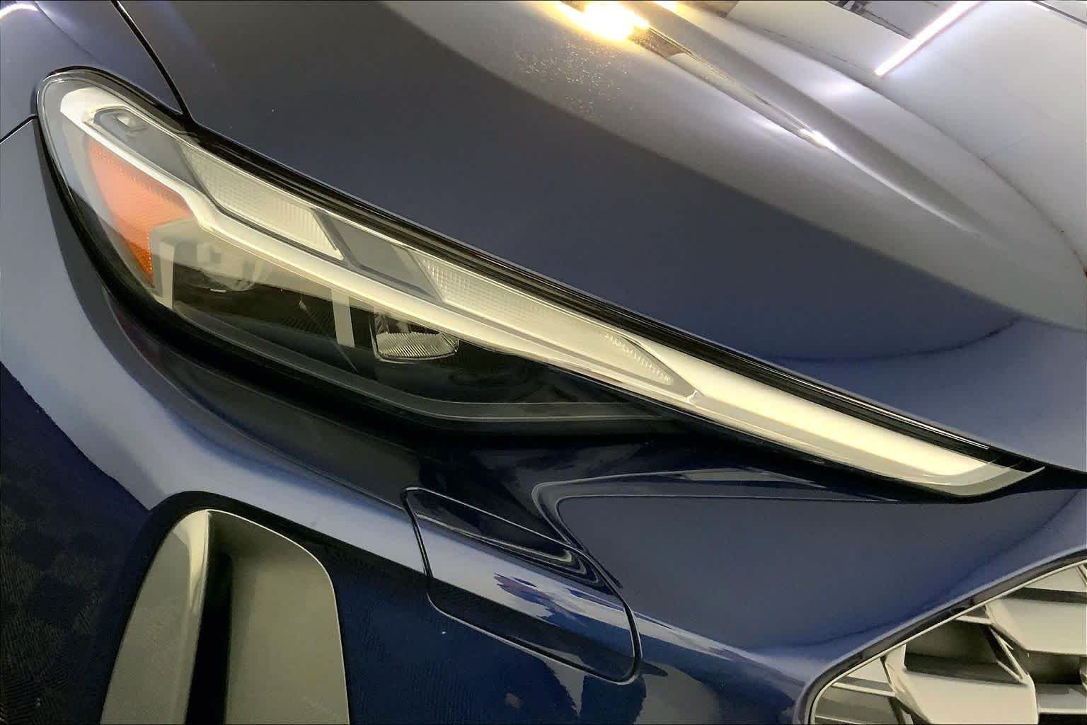 Used 2025 Navarra Blue Metallic Audi Premium image 27