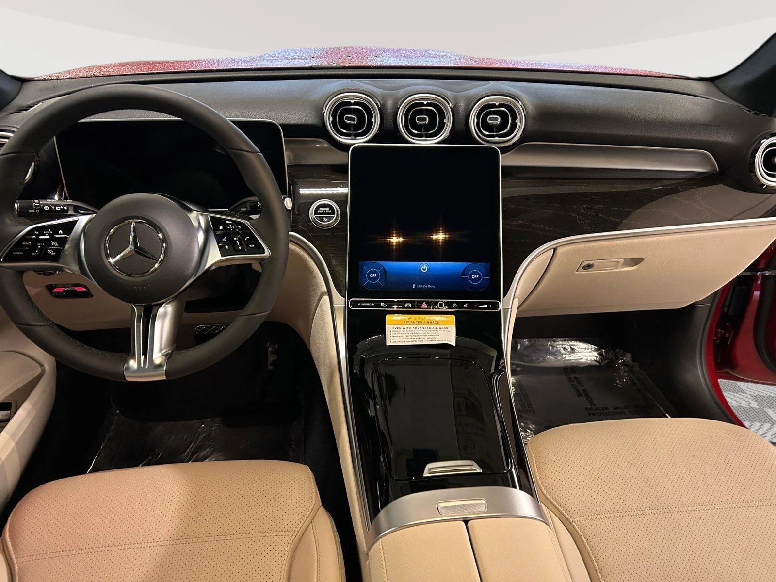 New 2026 MANUFAKTUR Patagonia Red Metallic Mercedes-Benz GLC 300 image 14