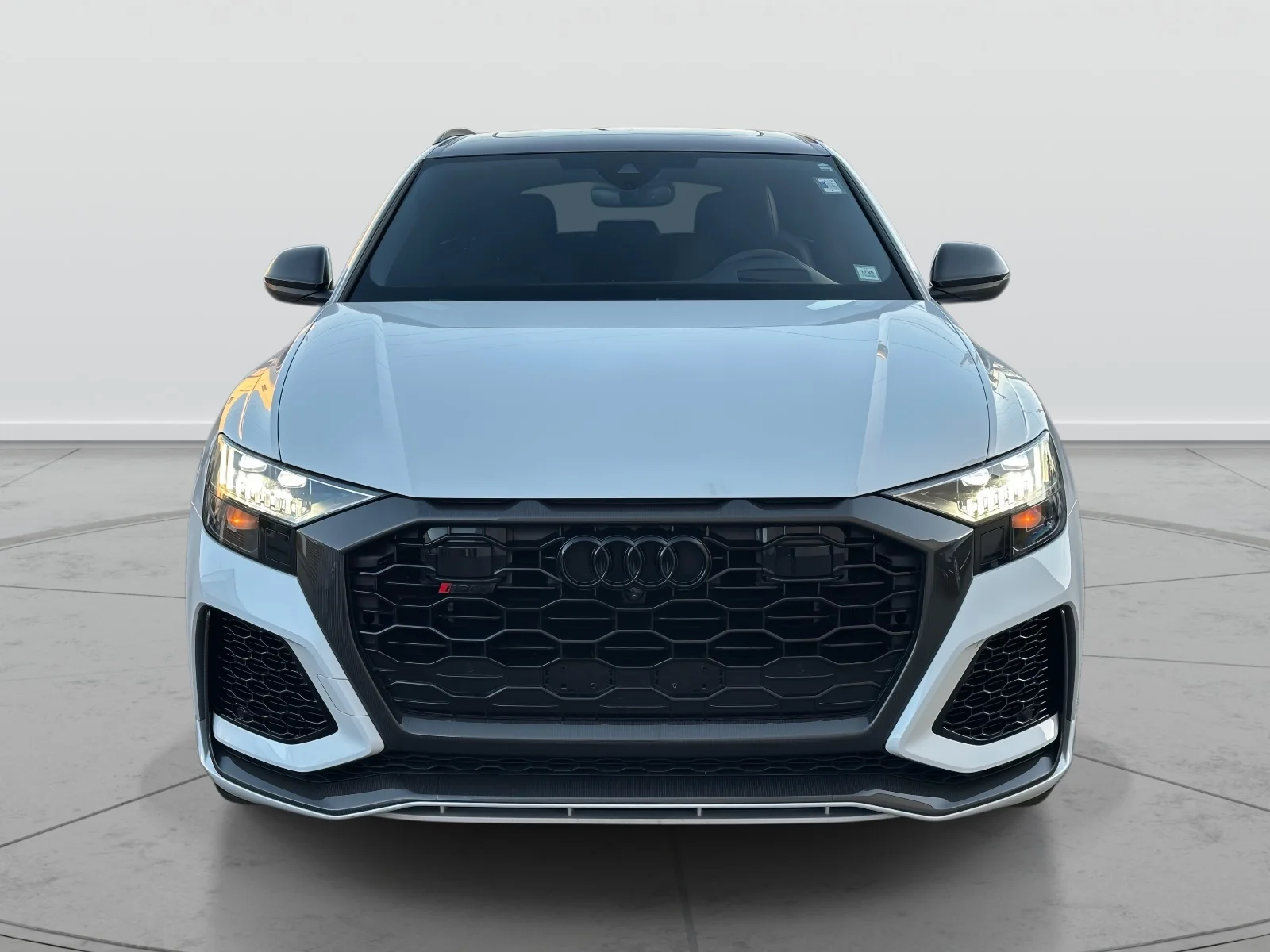 Used 2024 White Audi 4.0T image 2