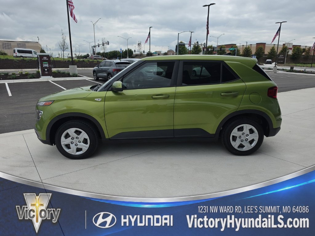 Used 2020 Hyundai Venue SE with VIN KMHRB8A34LU046402 for sale in Kansas City