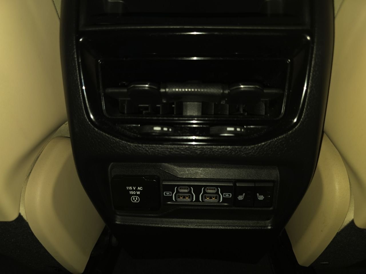 Used 2023 Black Jeep Limited image 25