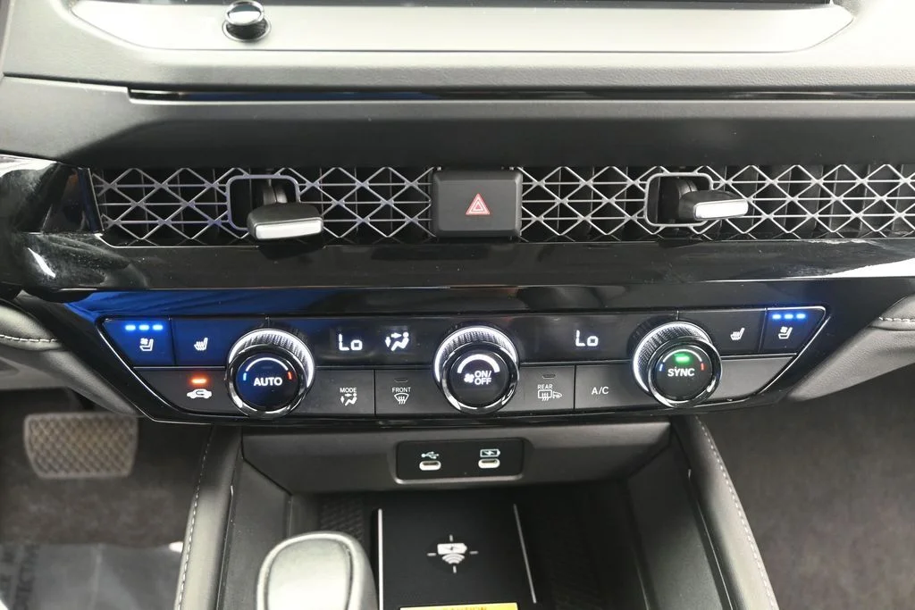 2025 Honda Accord Hybrid Touring - Photo 17