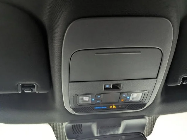 New 2026 Oxford White Ford XLT image 42