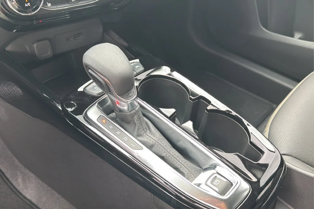 New 2026 White Sands Chevrolet ACTIV image 31