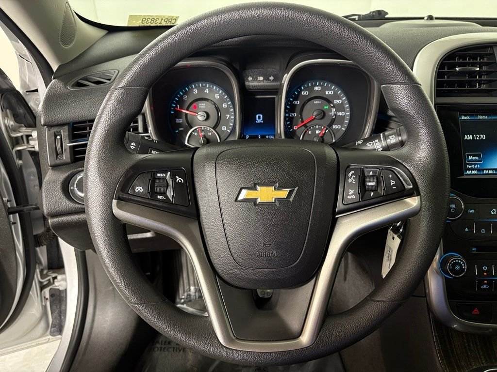 Used 2015 Silver Chevrolet LT image 21