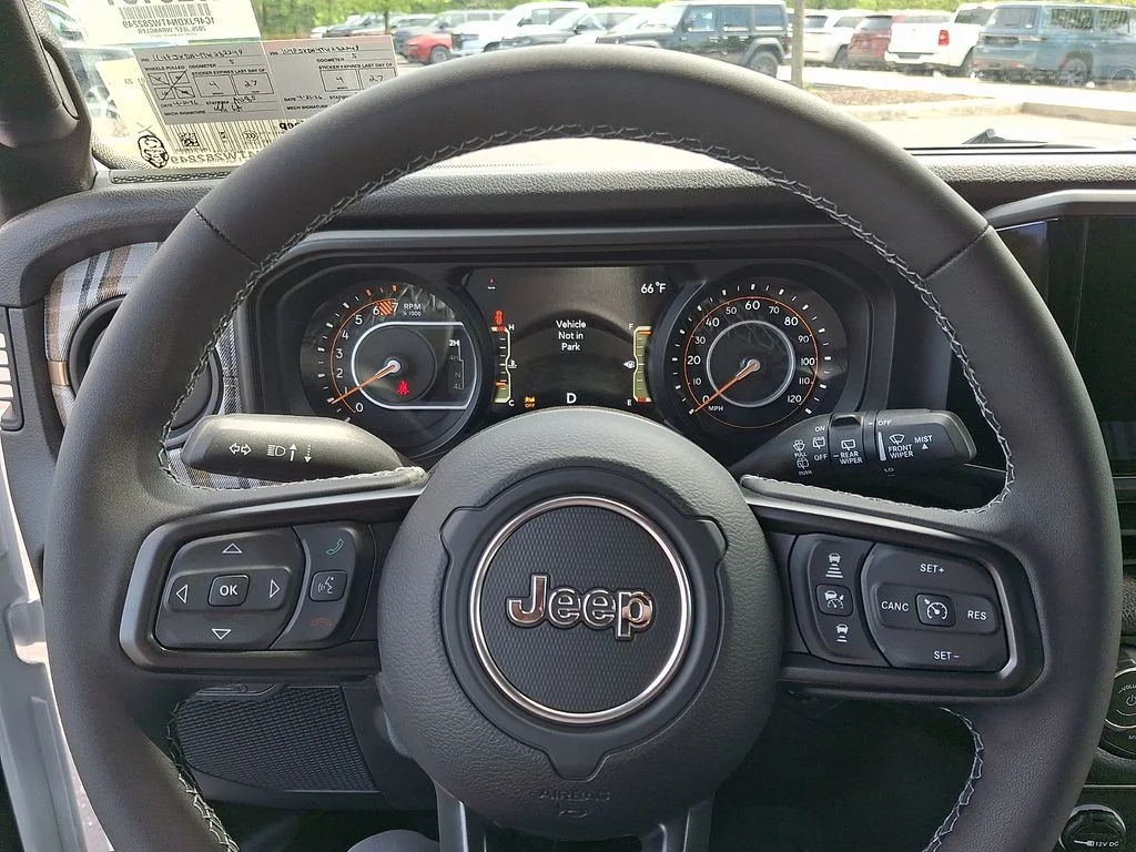 New 2026 Bright White Clear-Coat Exterior Paint Jeep 85th Anniversary Edition image 11
