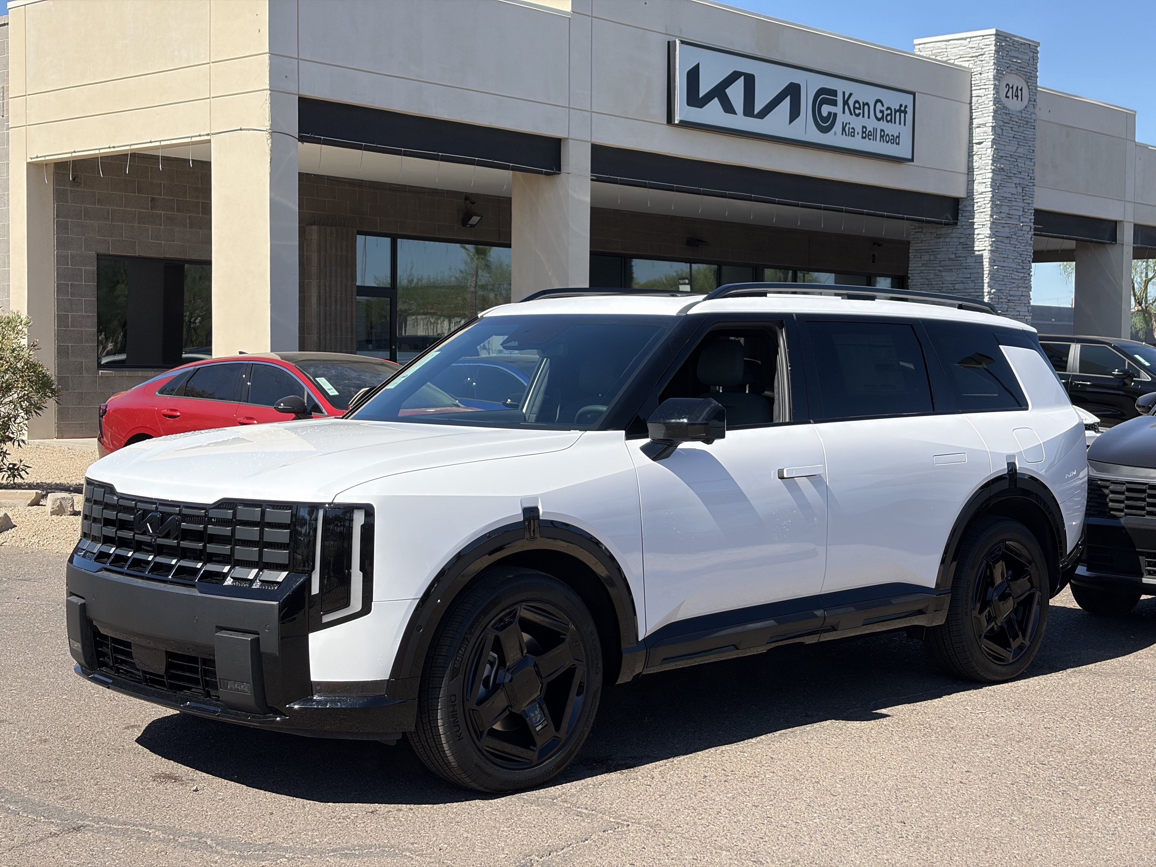 New 2027 Glacial White Pearl Kia X-LINE SX PRESTIGE image 6