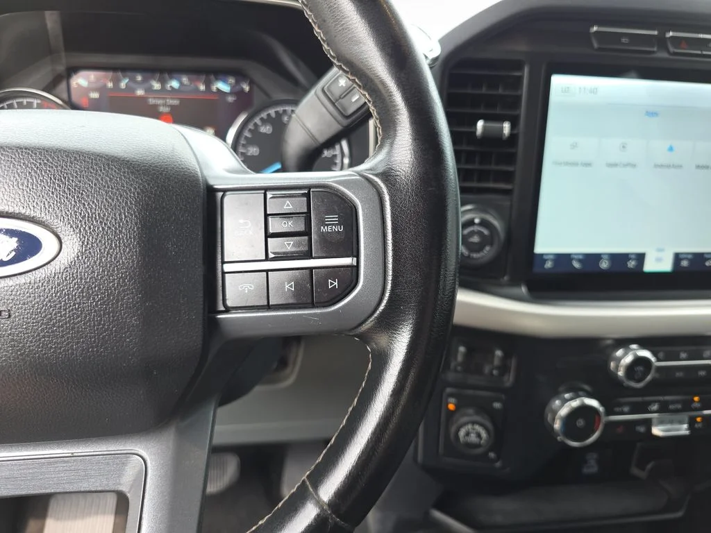 Certified Used 2023 Oxford White Ford XLT image 15