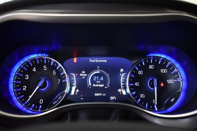 2024 Chrysler Pacifica Touring L - Photo 26