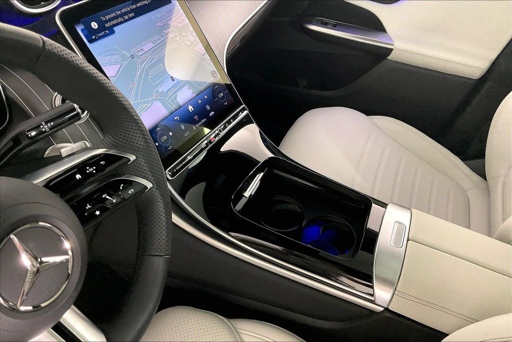2026 Mercedes-Benz GLC Base - Photo 12