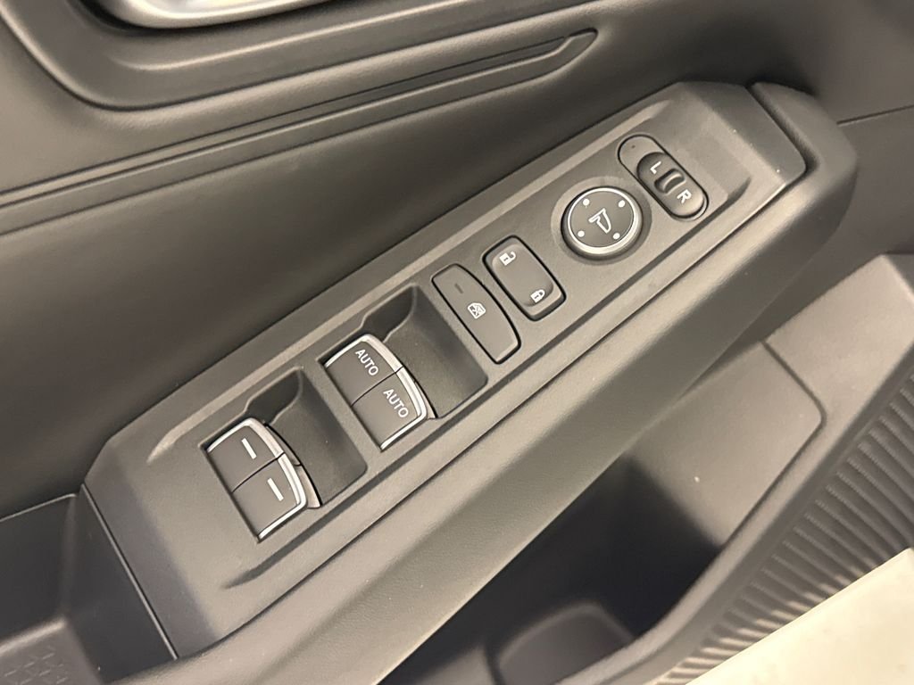 2026 Honda Accord Hybrid EX-L - Photo 20