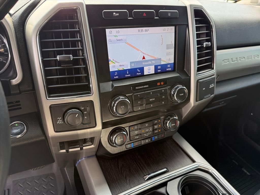 Used 2020 White Ford Lariat image 21