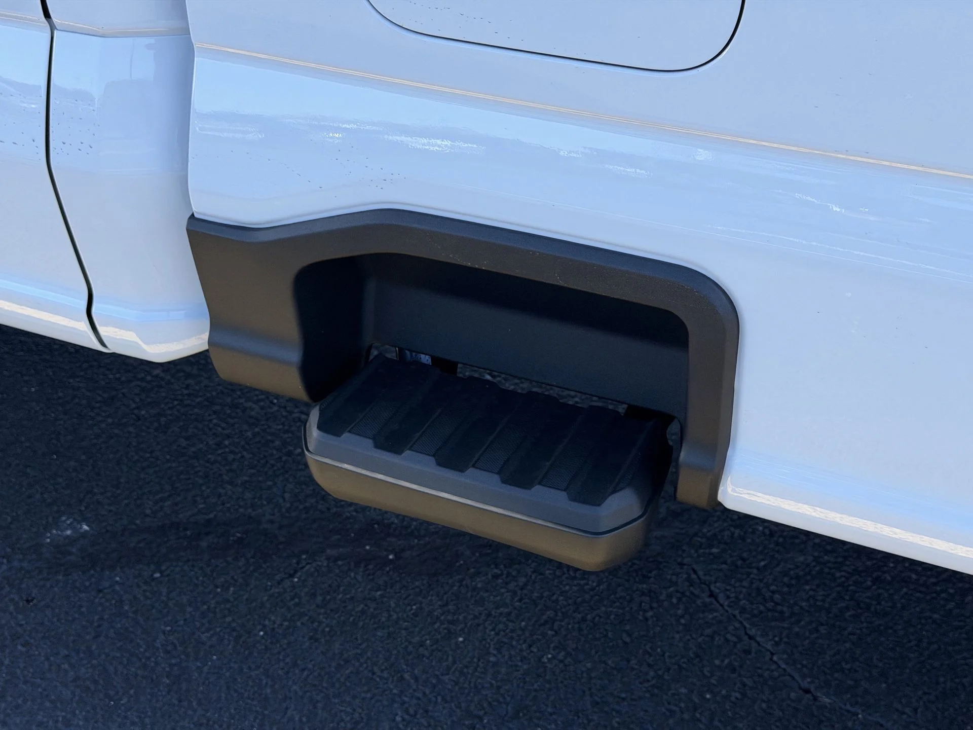 New 2026 Oxford White Ford F-250® XL image 27