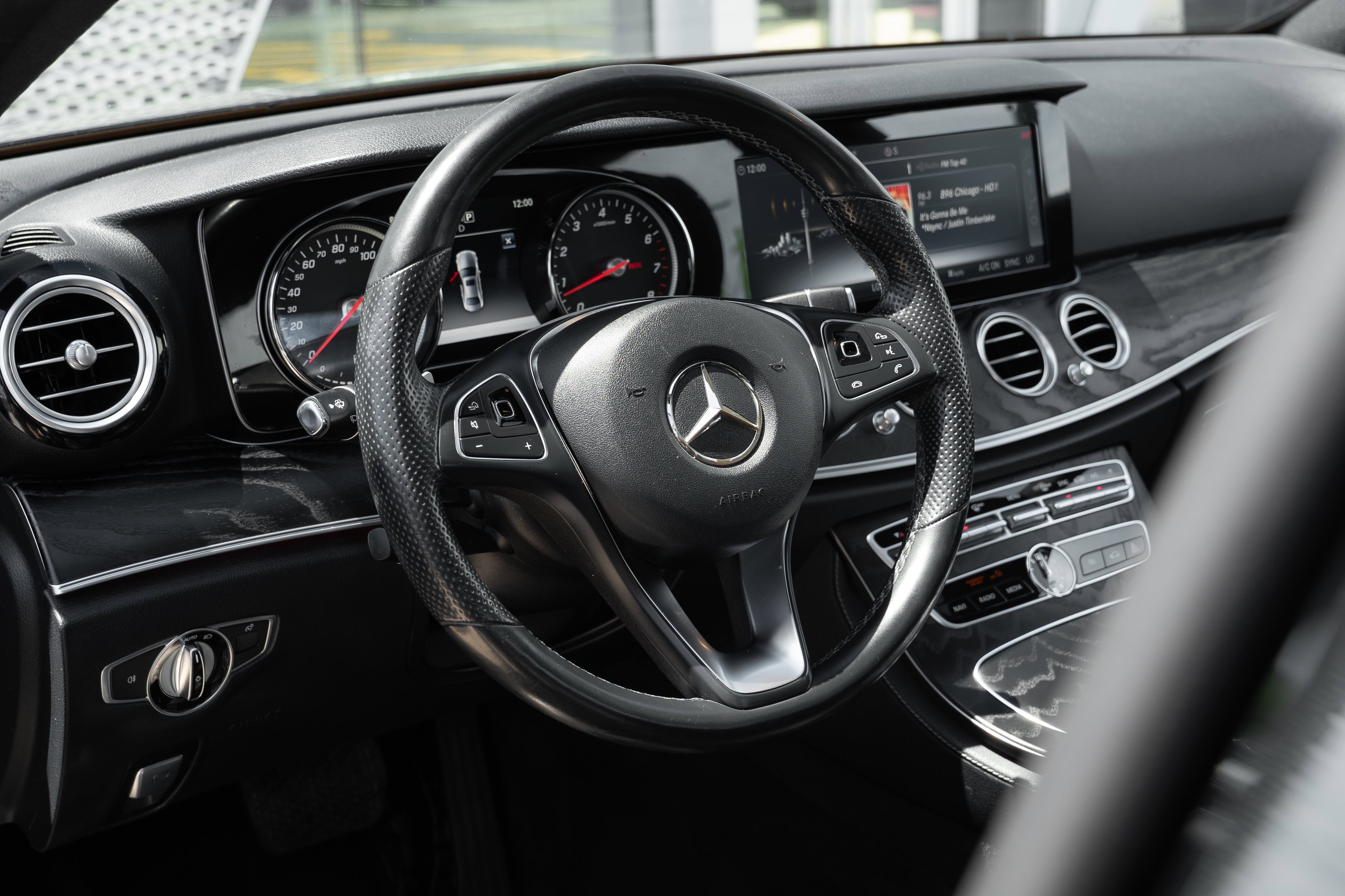 Used 2018 Black Mercedes-Benz E 300 image 11
