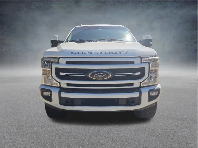Used 2022 White Ford Lariat image 5