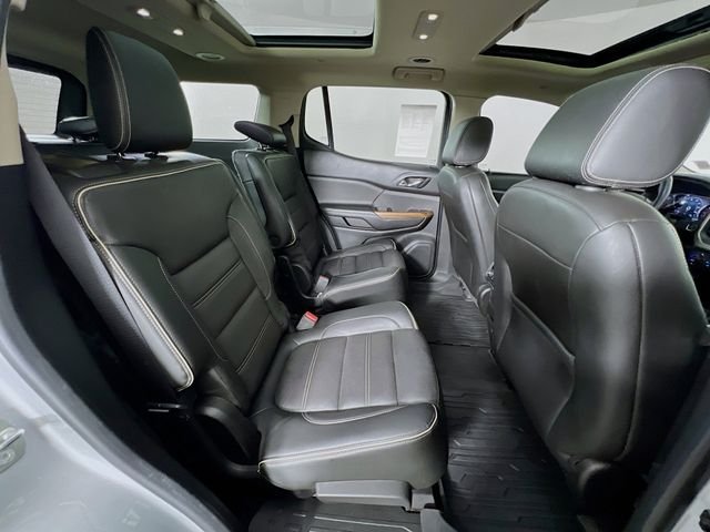 2017 GMC Acadia Denali - Photo 43