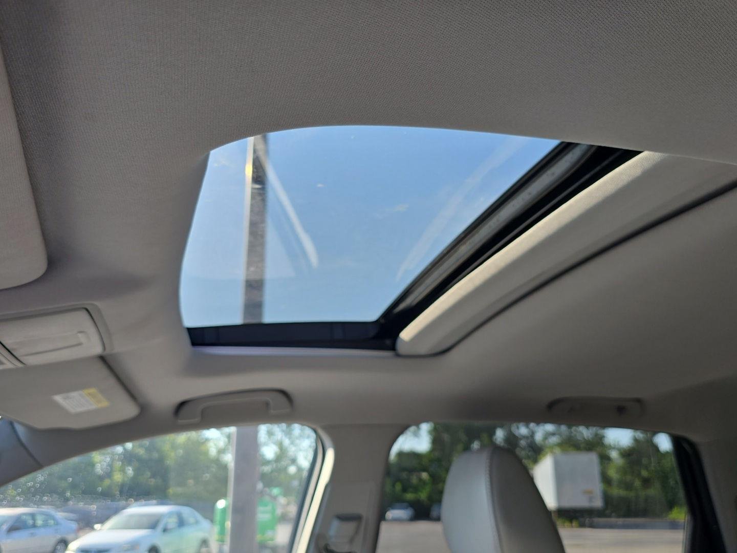 Used 2014  Acura Tech Pkg image 13