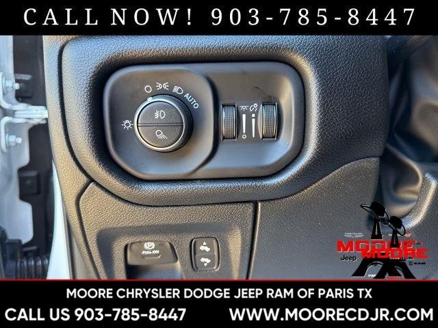 New 2026 Bright White Clear-Coat Exterior Paint RAM Laramie image 13