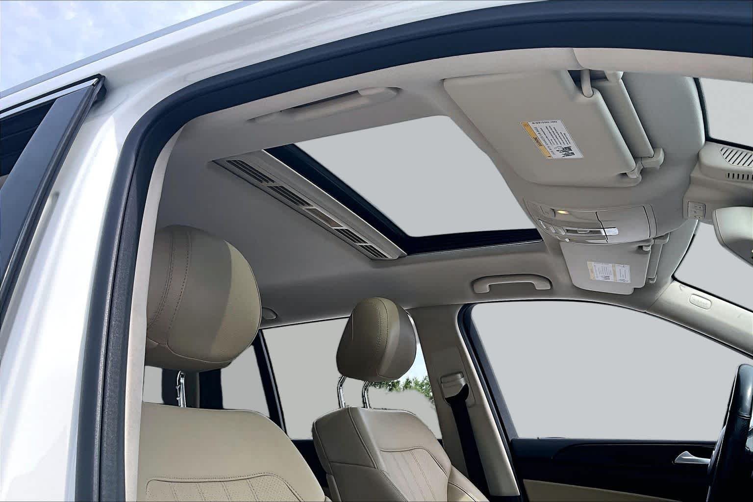 Used 2019 Polar White Mercedes-Benz GLS 450 image 14