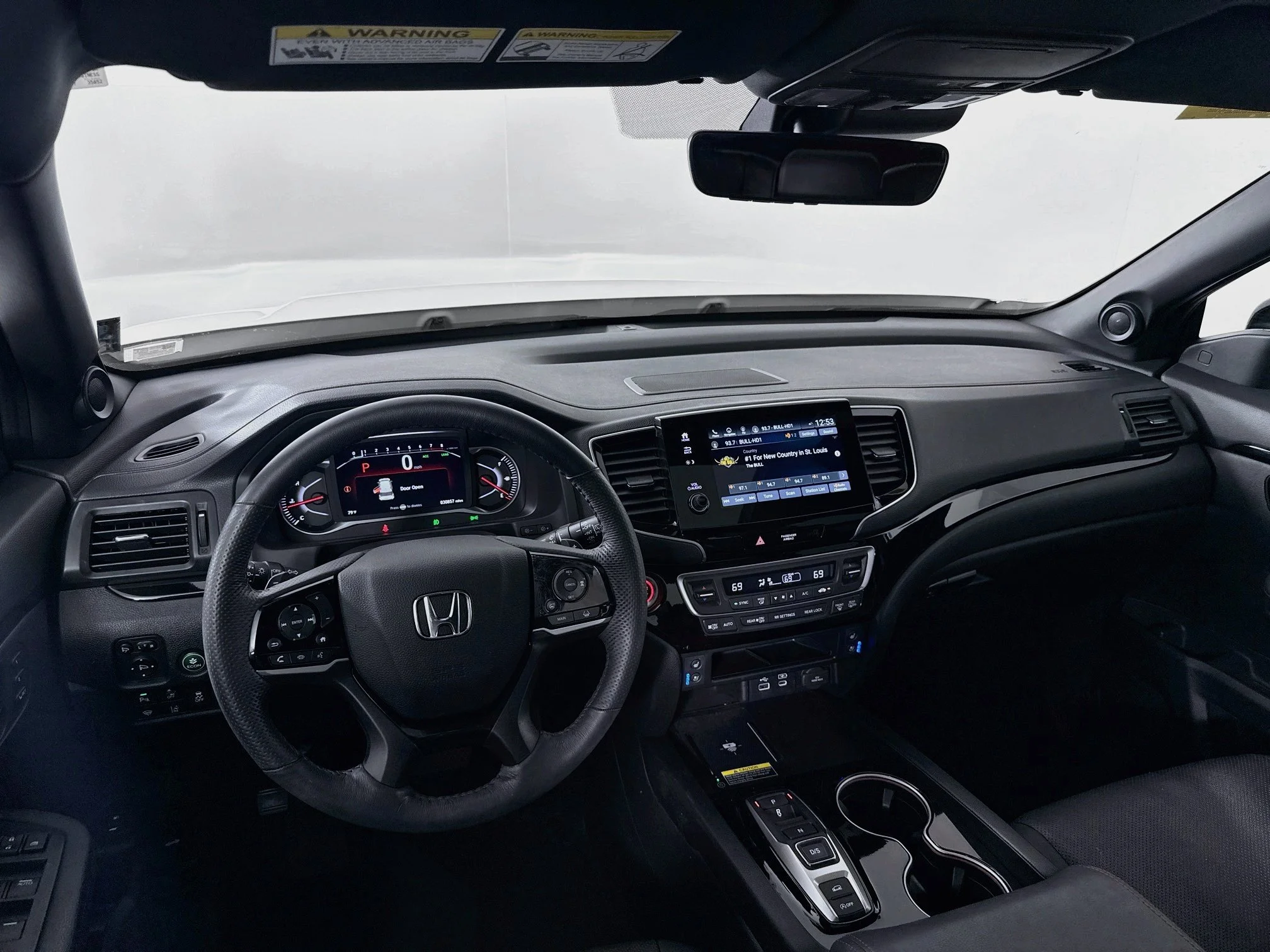 Used 2025  Honda Black Edition image 24