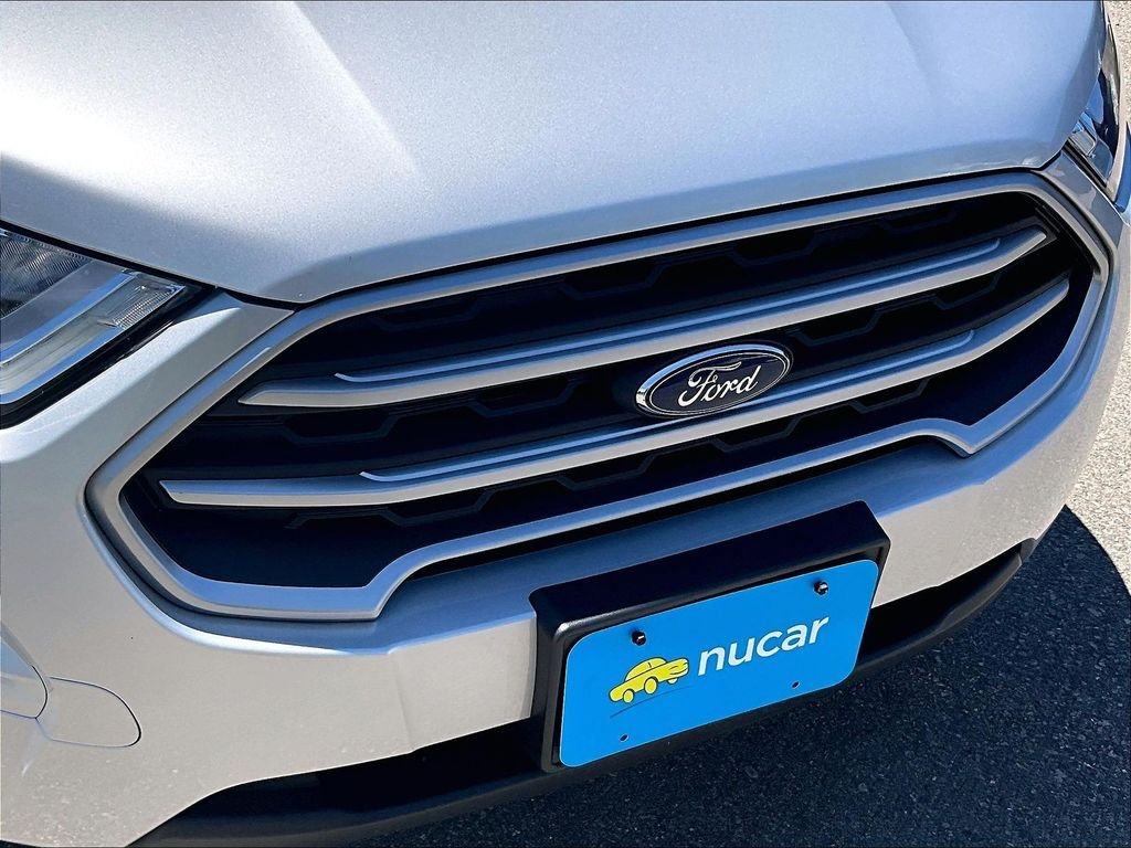 Used 2022 Silver Ford SE image 29
