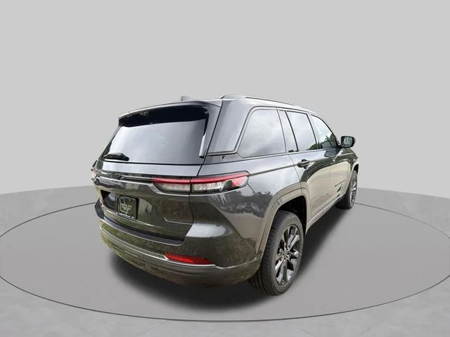 New 2026 Baltic Gray Metallic Clearcoat Jeep Limited Reserve image 3