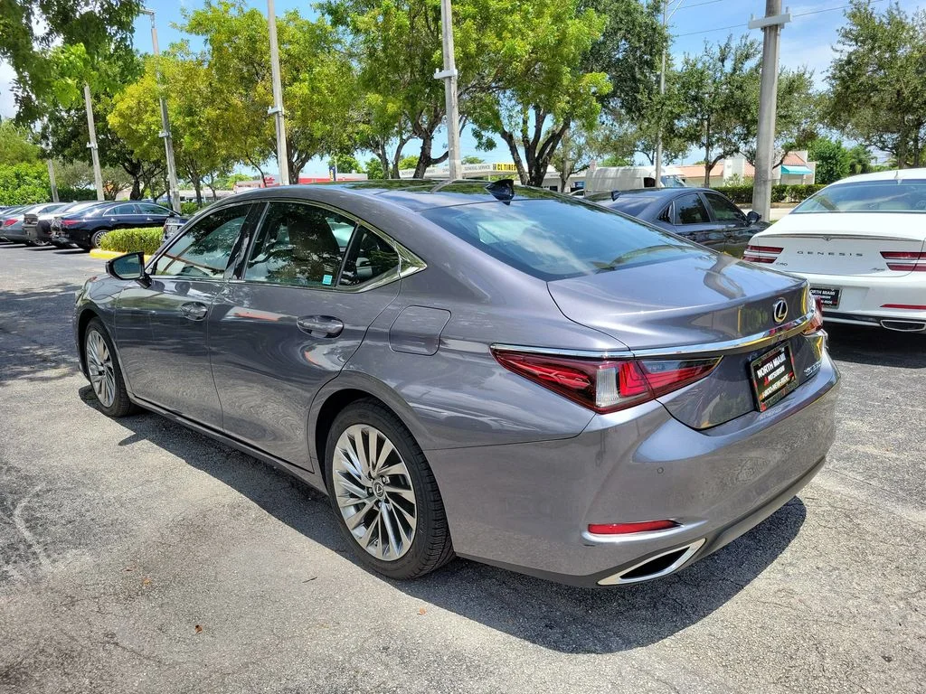 Used 2021 Gray Lexus 350 Ultra Luxury image 5