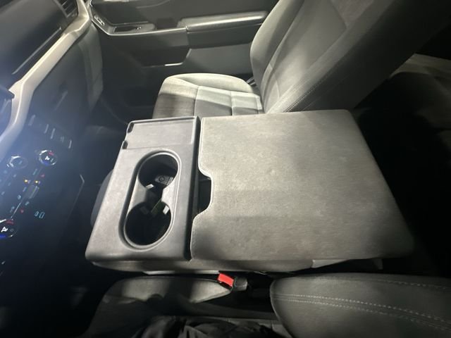 Used 2021 White Ford XLT image 28