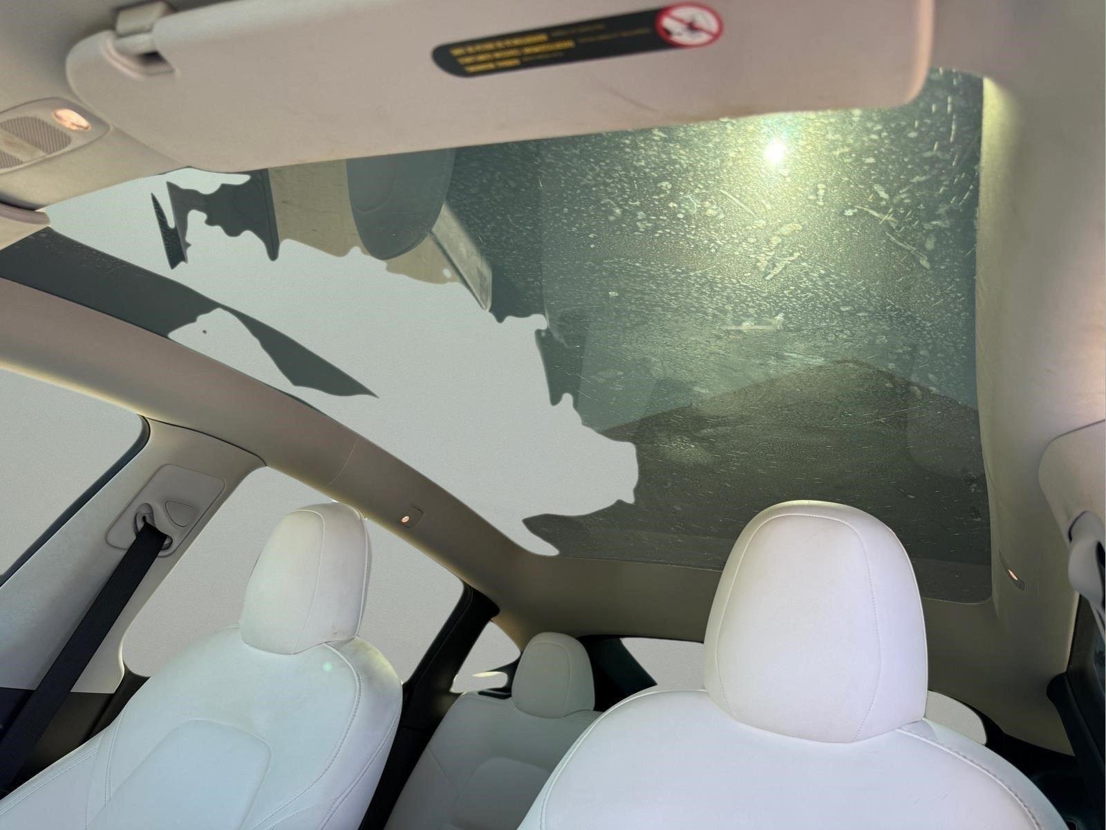 Used 2022  Tesla Performance image 17