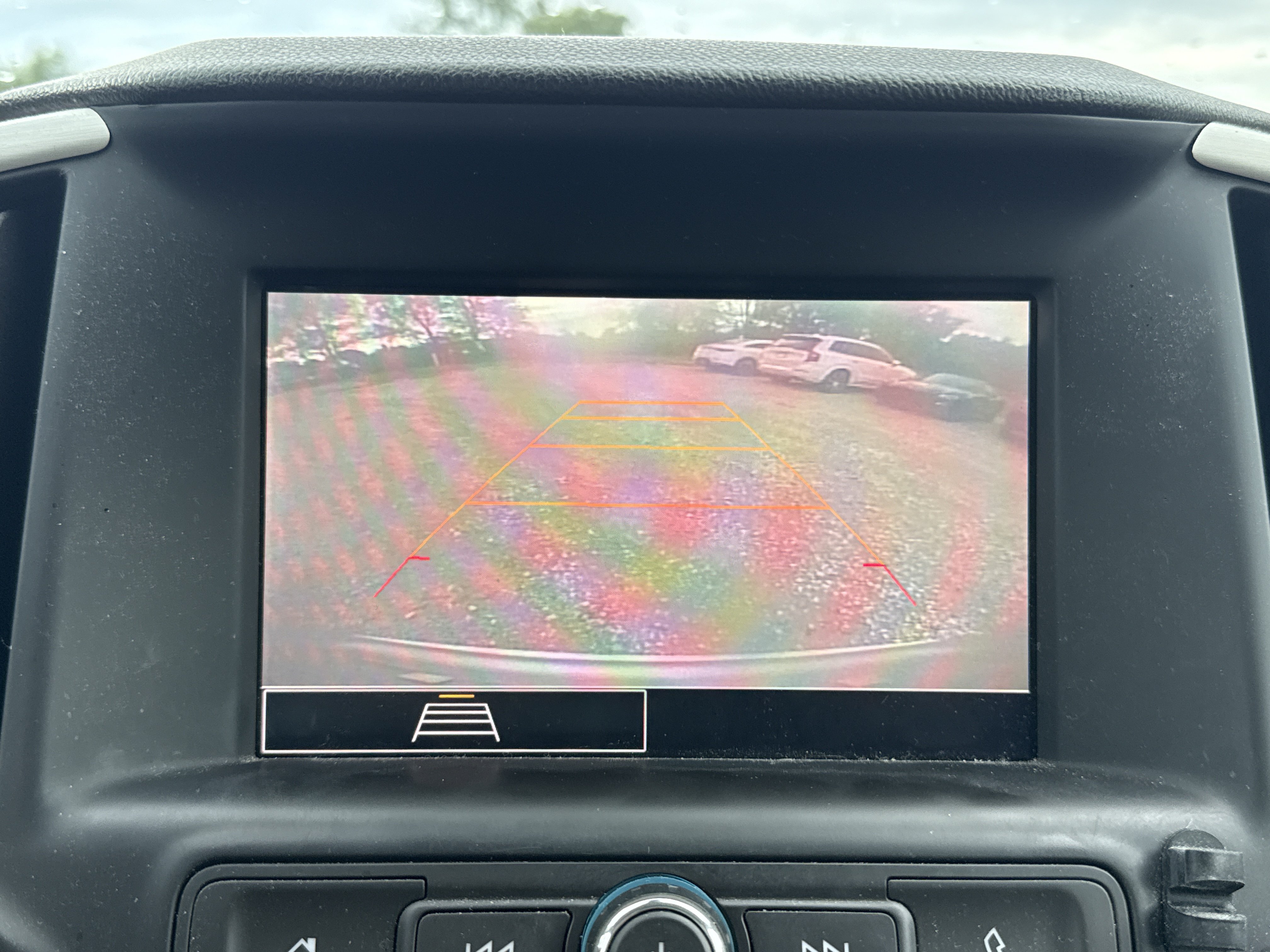 Used 2022 Quicksilver Metallic GMC SLE image 5