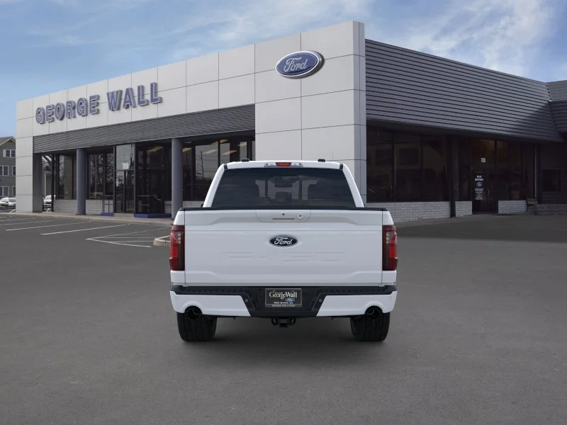 New 2026 Oxford White Ford XLT image 27