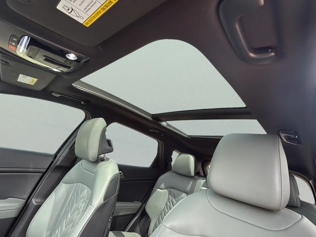 Certified Used 2023 Ebony Black Kia X-Line image 27