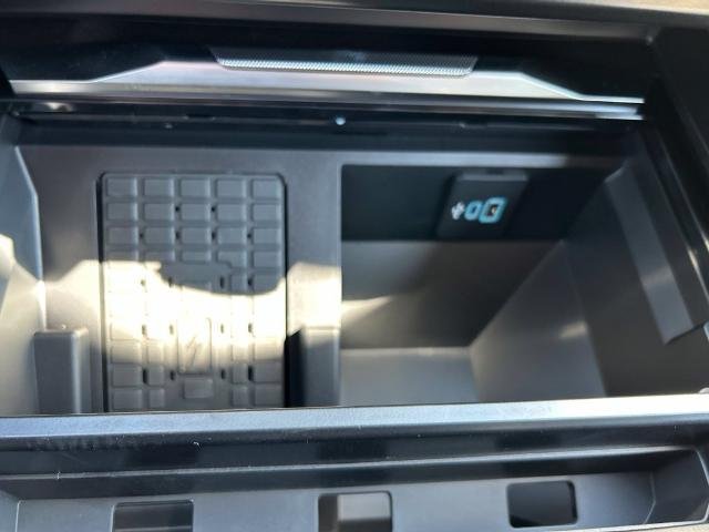 New 2026 Star White Metallic Tri-Coat Ford Platinum image 86