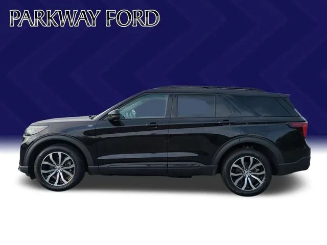 Used 2025 Black Ford ST-Line image 2