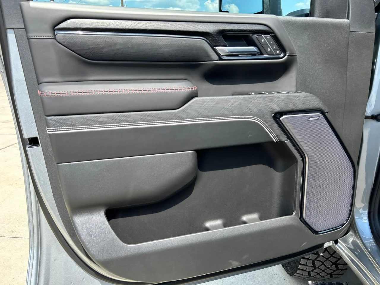 New 2026 Sterling Metallic GMC AT4X image 11