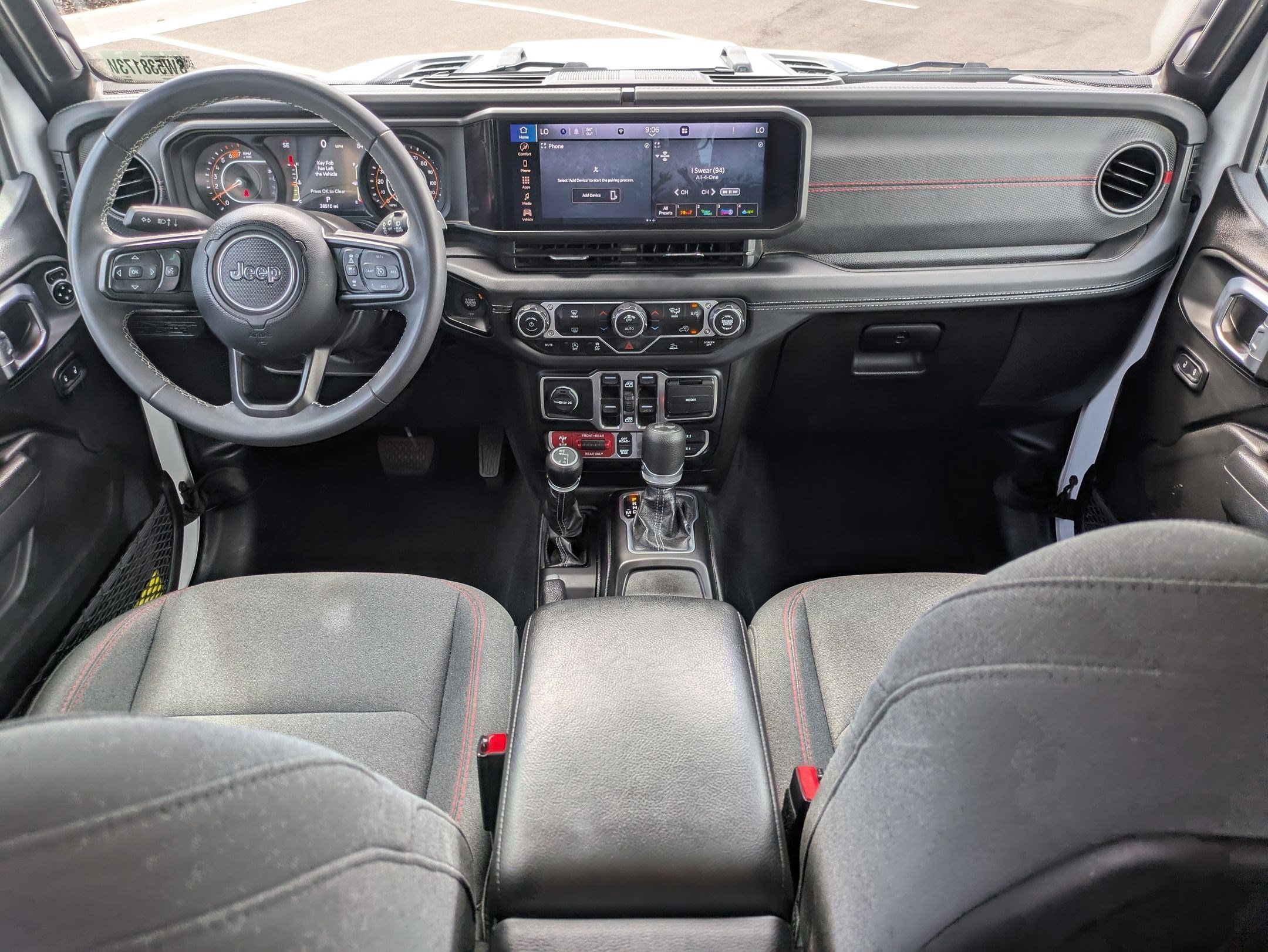 2025 Jeep Wrangler 4-Door Rubicon - Photo 28