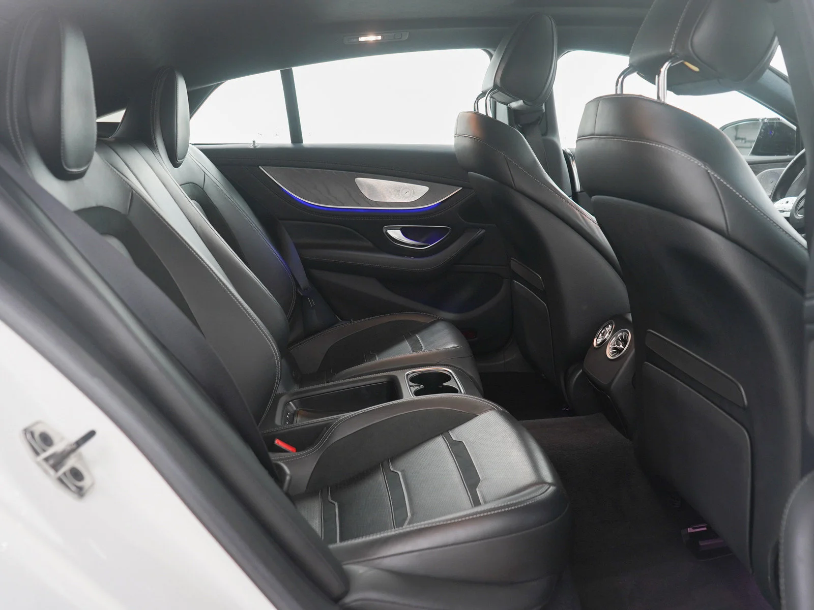 Used 2019 White Mercedes-Benz Base image 14